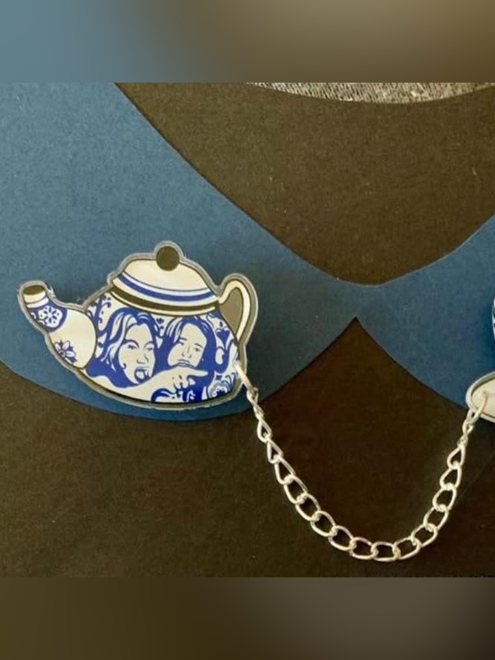 Blue & White Teacup & Teapot Lapel Pin Set with Silver Chain Cat Meme Funny Pins - Picture 2 of 3